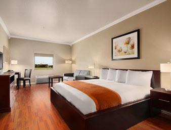 Lone Star Inn & Suites Groesbeck Bilik gambar