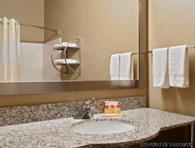 Lone Star Inn & Suites Groesbeck Bilik gambar