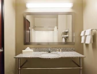 Lone Star Inn & Suites Groesbeck Bilik gambar