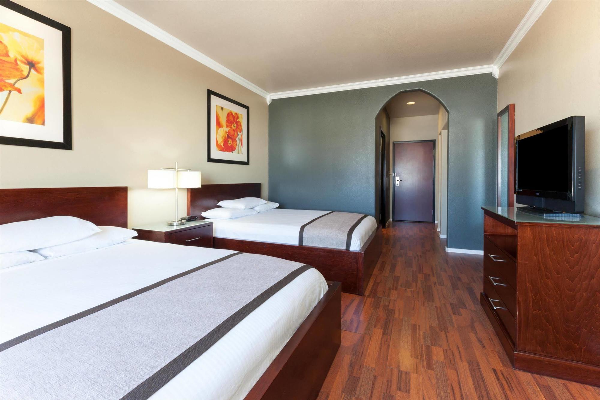 Lone Star Inn & Suites Groesbeck Luaran gambar
